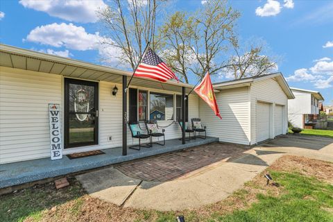 Tiny photo for 205 E Briarcliff Drive, St. Joseph, IL 61873 (MLS # 12598868)