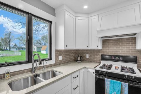 Tiny photo for 205 E Briarcliff Drive, St. Joseph, IL 61873 (MLS # 12598868)