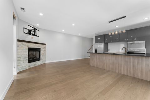 Tiny photo for 1555 N Talman Avenue #3F, Chicago, IL 60622 (MLS # 12496231)