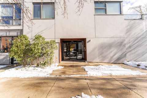 Tiny photo for 1555 N Talman Avenue #3F, Chicago, IL 60622 (MLS # 12496231)