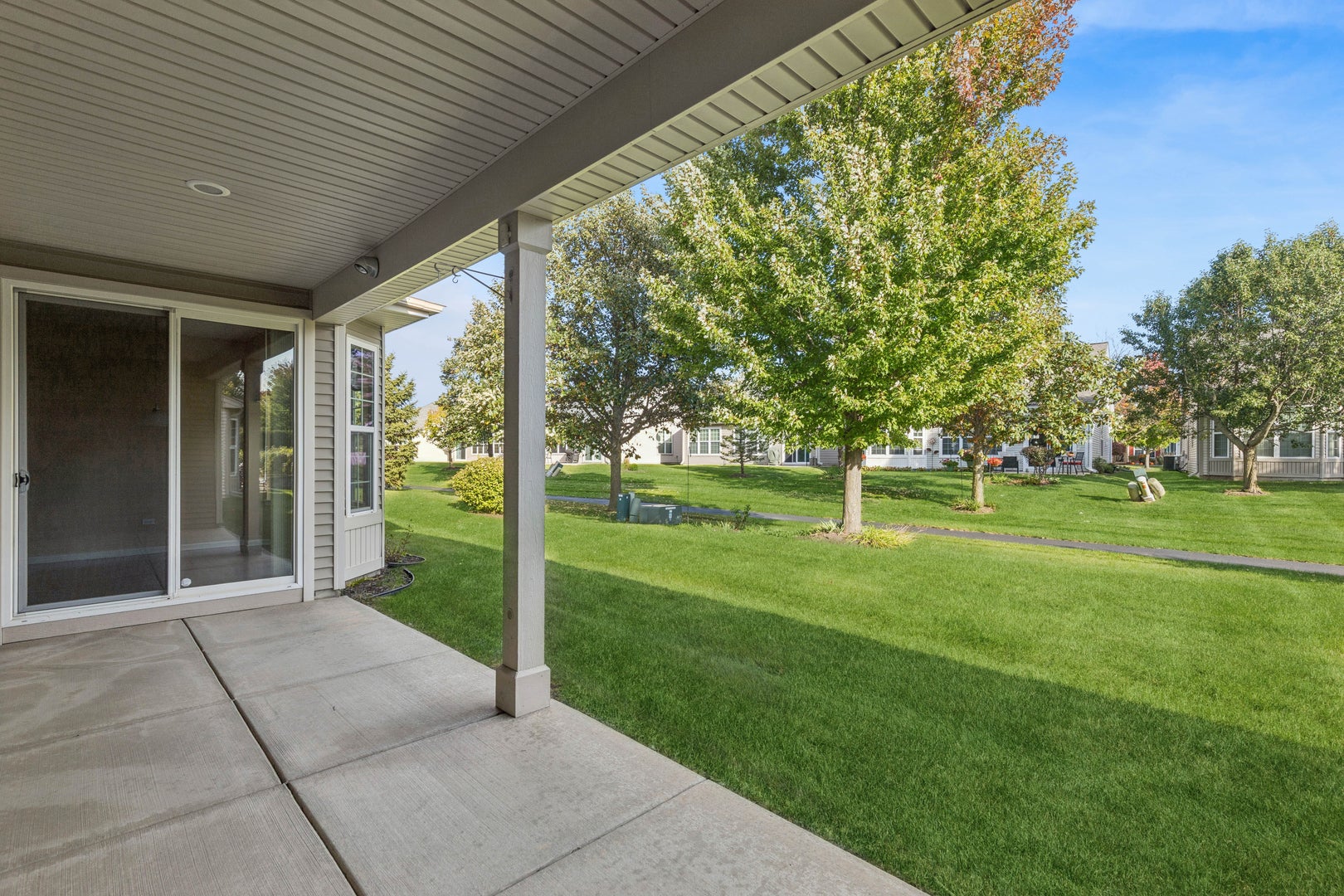 2519 Edgewater Drive