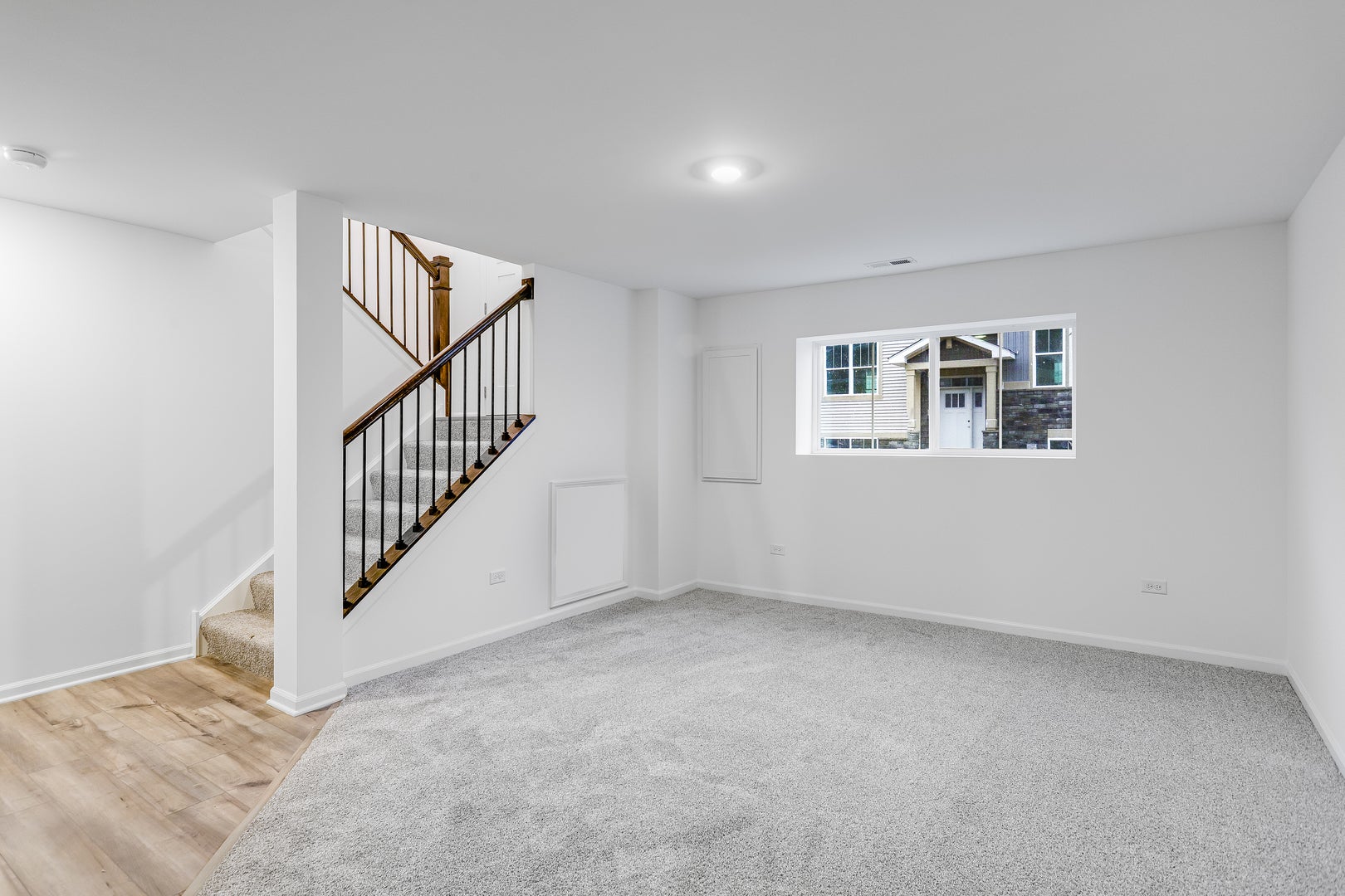 501 Red Oak Circle