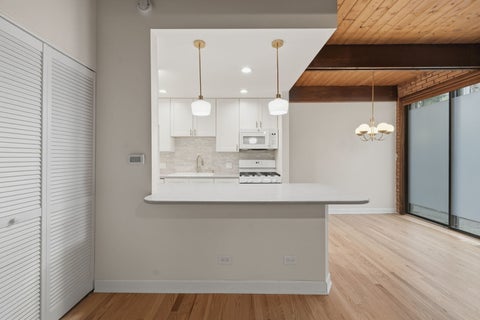 Tiny photo for 2206 N Burling Street, Chicago, IL 60614 (MLS # 12732819)