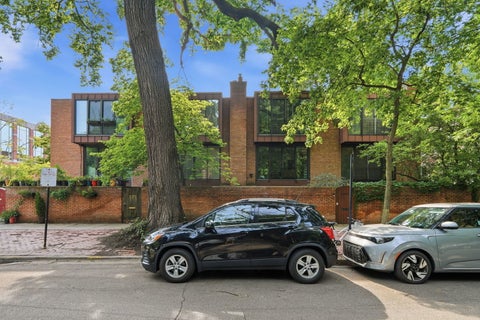 Photo of 2206 N Burling Street, Chicago, IL 60614 (MLS # 12732819)