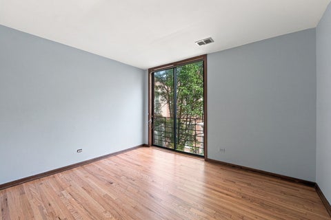 Tiny photo for 2206 N Burling Street, Chicago, IL 60614 (MLS # 12732819)