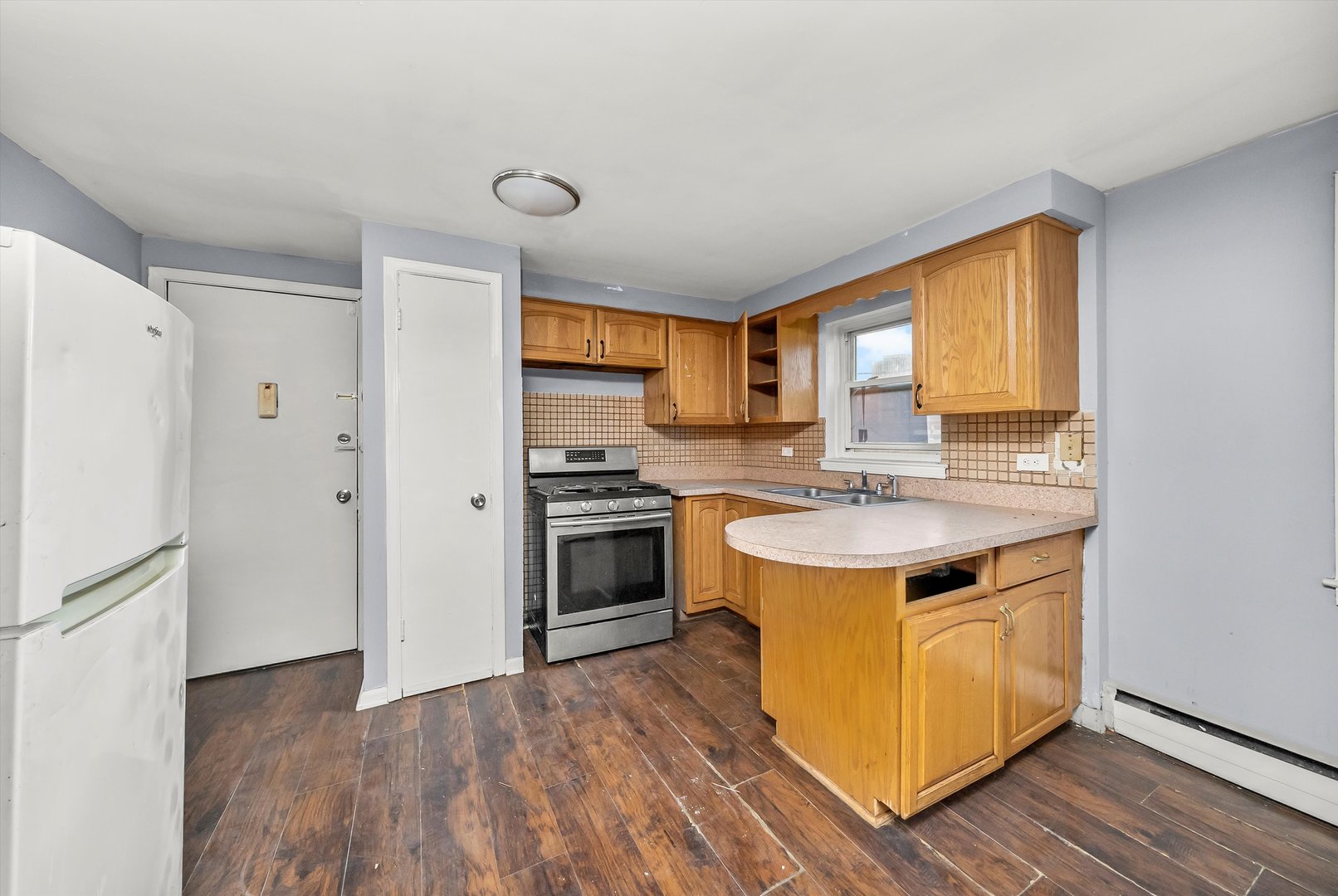 7327 S Kingston Avenue 1