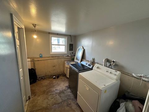 Tiny photo for 105 Siesta Road, Carpentersville, IL 60110 (MLS # 12489525)
