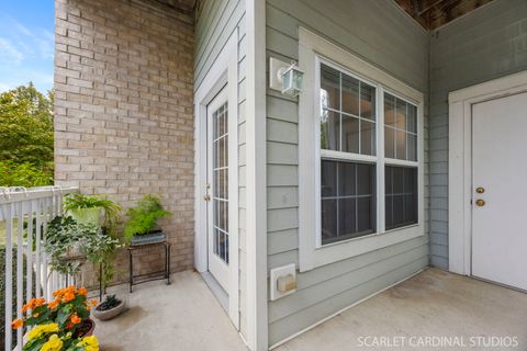 Tiny photo for 1275 W Lake Street #104, Addison, IL 60101 (MLS # 12495853)