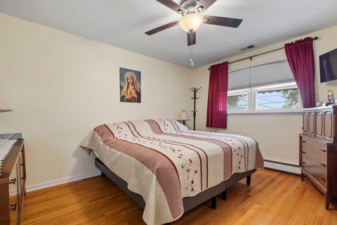 Tiny photo for 10720 Laramie Avenue, Oak Lawn, IL 60453 (MLS # 12478953)