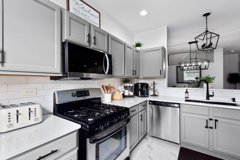 Tiny photo for 43 N Palazzo Drive, Addison, IL 60101 (MLS # 12761695)