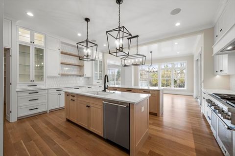 Tiny photo for 918 BROOK (Lot 5) Place, Hinsdale, IL 60521 (MLS # 12570792)