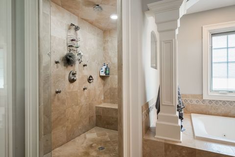Tiny photo for 665 S Euclid Avenue, Elmhurst, IL 60126 (MLS # 12430815)