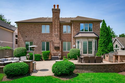 Tiny photo for 665 S Euclid Avenue, Elmhurst, IL 60126 (MLS # 12430815)