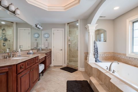 Tiny photo for 665 S Euclid Avenue, Elmhurst, IL 60126 (MLS # 12430815)