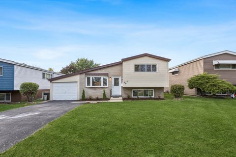 Tiny photo for 26 N Craig Place, Lombard, IL 60148 (MLS # 12603023)