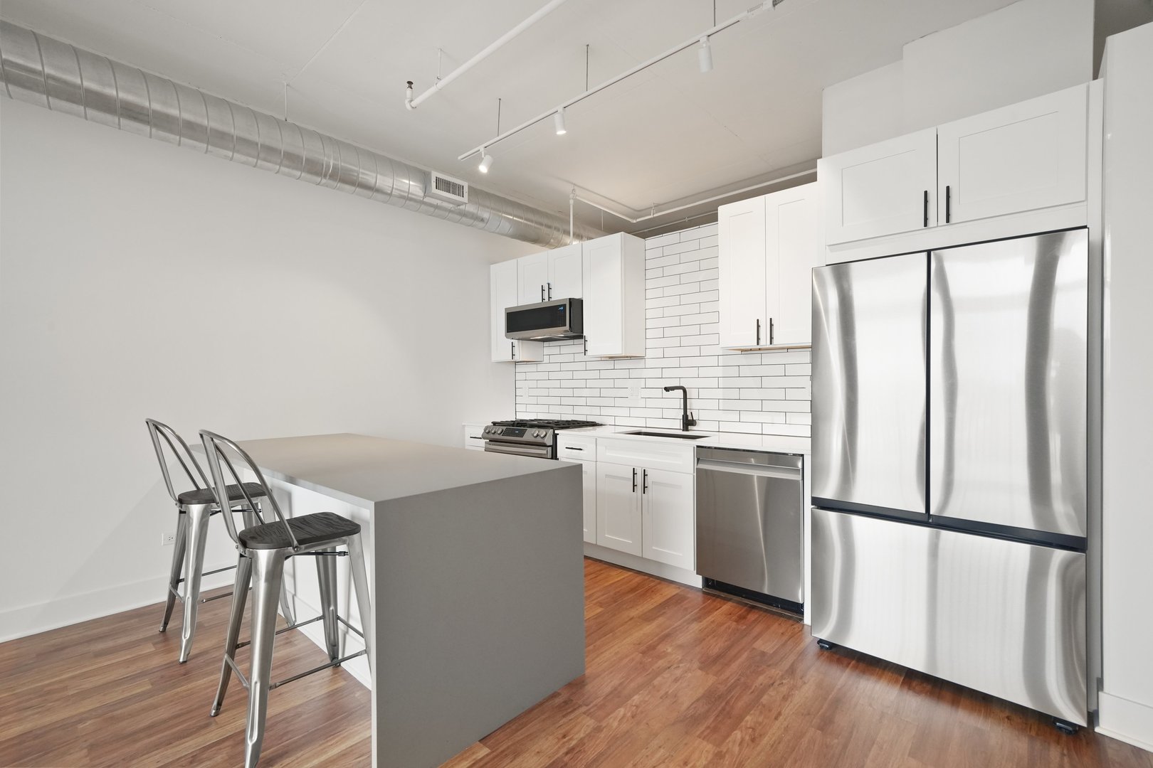 212 E Cullerton Street 1009