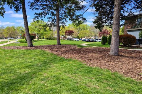 Tiny photo for 2300 Old Tavern Road #205, Lisle, IL 60532 (MLS # 12626726)