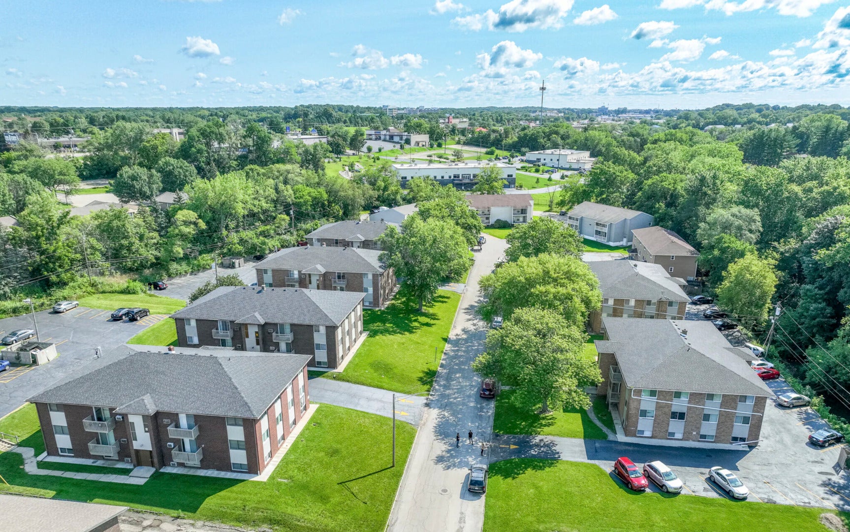 4860 Creekview Road 3