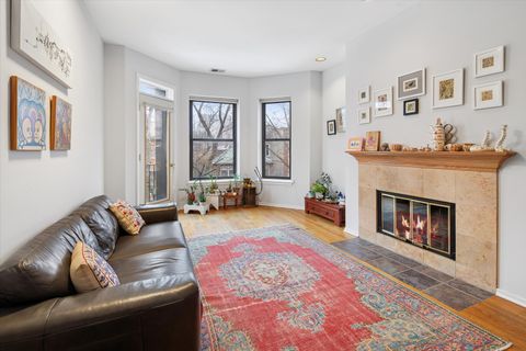 Tiny photo for 915 W Gunnison Street #3E, Chicago, IL 60640 (MLS # 12559804)