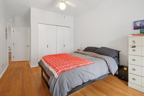 Tiny photo for 915 W Gunnison Street #3E, Chicago, IL 60640 (MLS # 12559804)