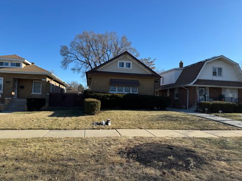 A home in Maywood