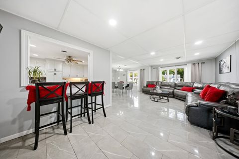 Tiny photo for 1005 S Park Boulevard, Streamwood, IL 60107 (MLS # 12498944)