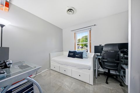 Tiny photo for 1005 S Park Boulevard, Streamwood, IL 60107 (MLS # 12498944)