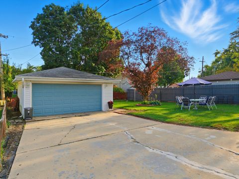 Tiny photo for 1005 S Park Boulevard, Streamwood, IL 60107 (MLS # 12498944)