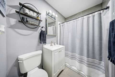 Tiny photo for 1005 S Park Boulevard, Streamwood, IL 60107 (MLS # 12498944)