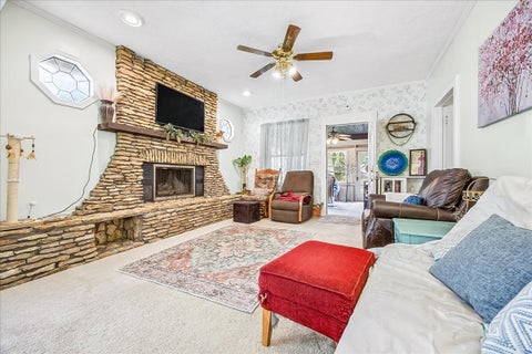 Tiny photo for 217 W Moulton Street, Pontiac, IL 61764 (MLS # 12765510)