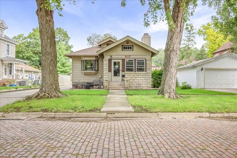 Photo of 217 W Moulton Street, Pontiac, IL 61764 (MLS # 12765510)