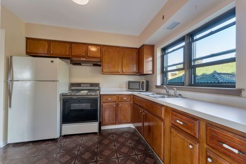 Tiny photo for 444 Washington Boulevard #404, Oak Park, IL 60302 (MLS # 12493404)