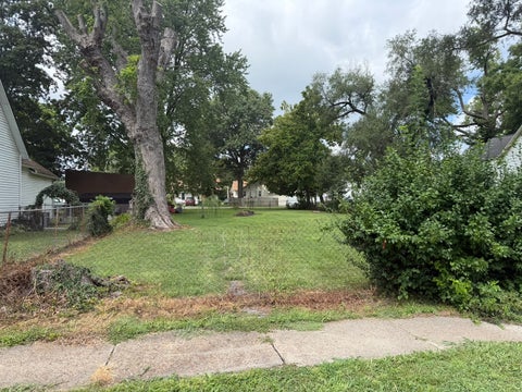 Tiny photo for 504 N Walnut Street, Centralia, IL 62801 (MLS # 12735489)