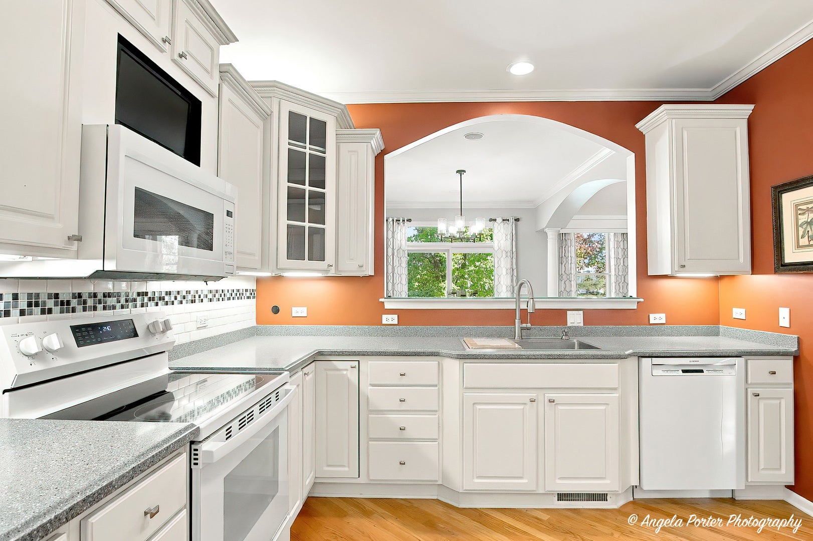 1316 Inverness Court