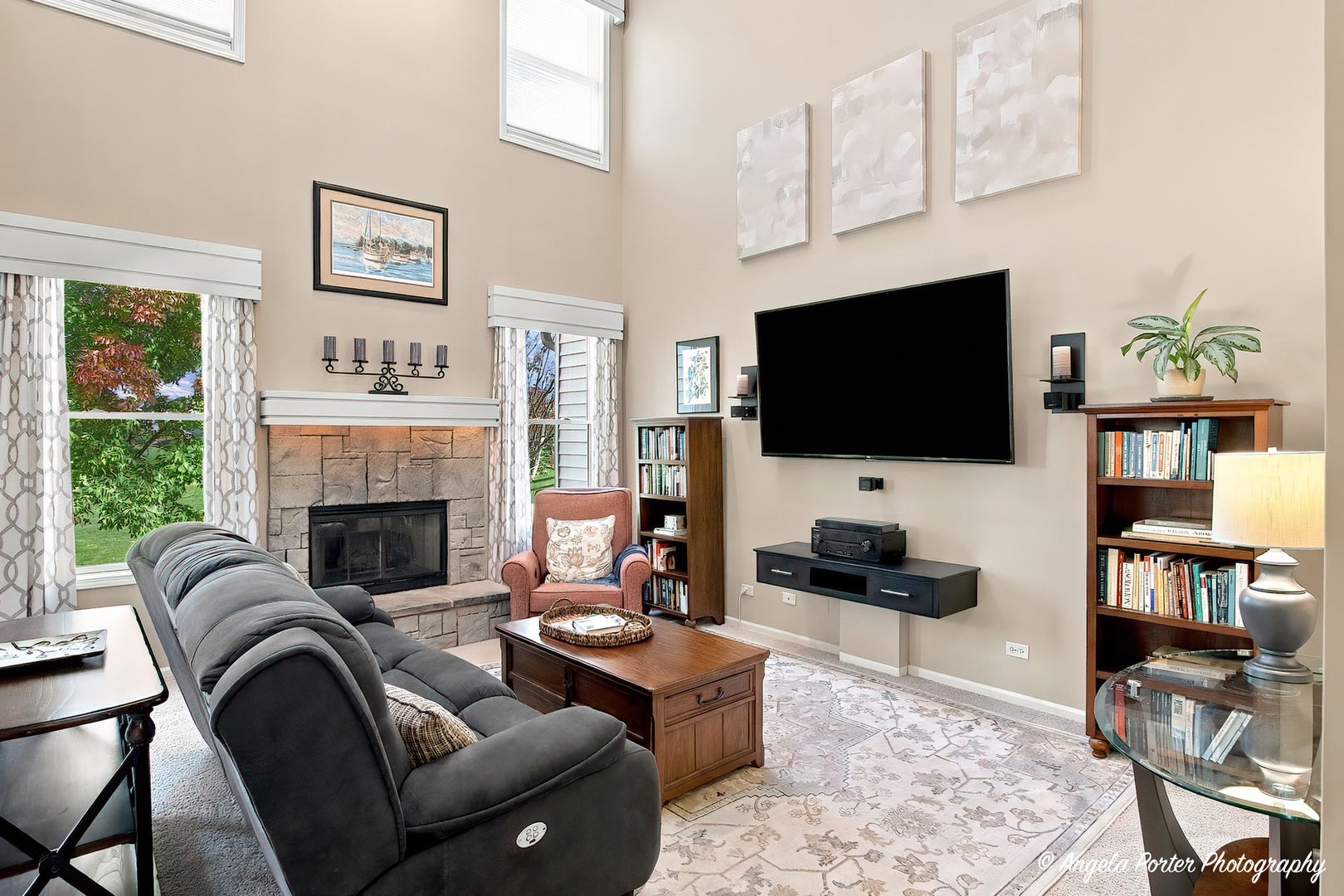 1316 Inverness Court