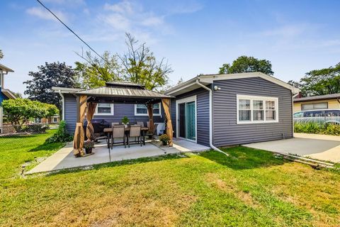 A home in Rolling Meadows