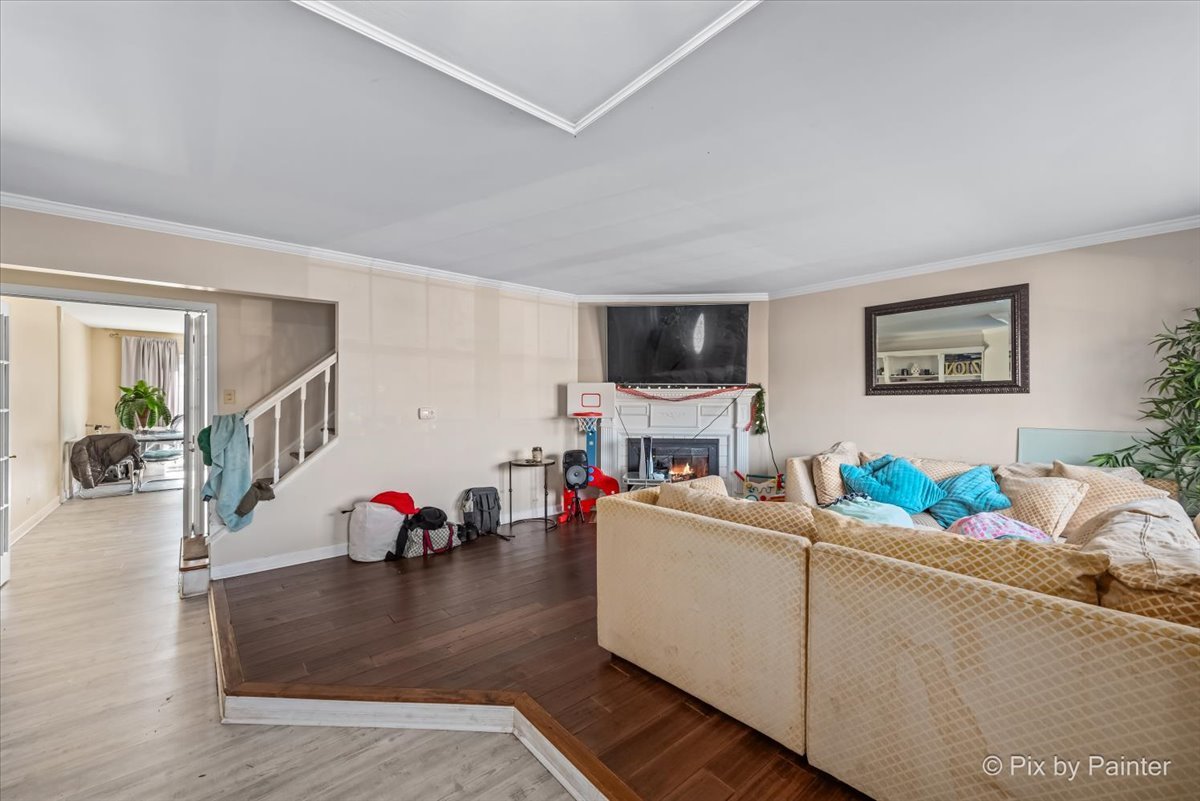 810 Bishop Court