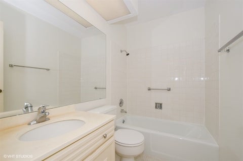 Tiny photo for 7033 N Kedzie Avenue #1707, Chicago, IL 60645 (MLS # 12773577)