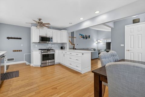 Tiny photo for 10845 Claridge Avenue, Westchester, IL 60154 (MLS # 12600943)