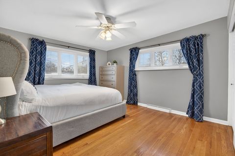 Tiny photo for 10845 Claridge Avenue, Westchester, IL 60154 (MLS # 12600943)