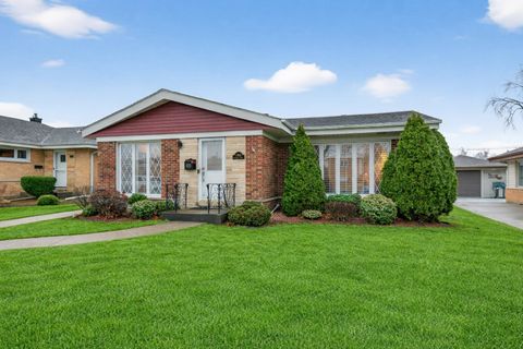 Tiny photo for 10845 Claridge Avenue, Westchester, IL 60154 (MLS # 12600943)