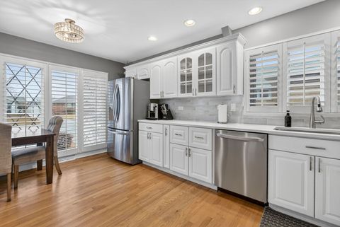 Tiny photo for 10845 Claridge Avenue, Westchester, IL 60154 (MLS # 12600943)