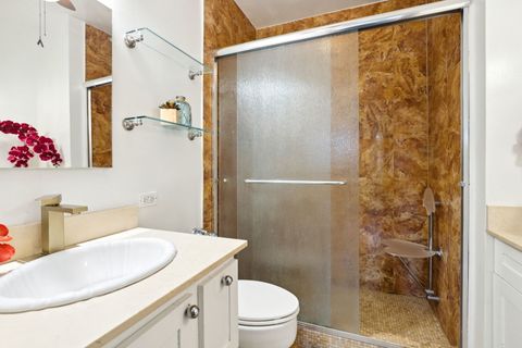 Tiny photo for 3150 N Lake Shore Drive #8E, Chicago, IL 60657 (MLS # 12595475)