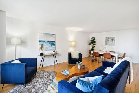 Tiny photo for 3150 N Lake Shore Drive #8E, Chicago, IL 60657 (MLS # 12595475)