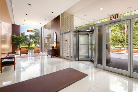 Tiny photo for 3150 N Lake Shore Drive #8E, Chicago, IL 60657 (MLS # 12595475)