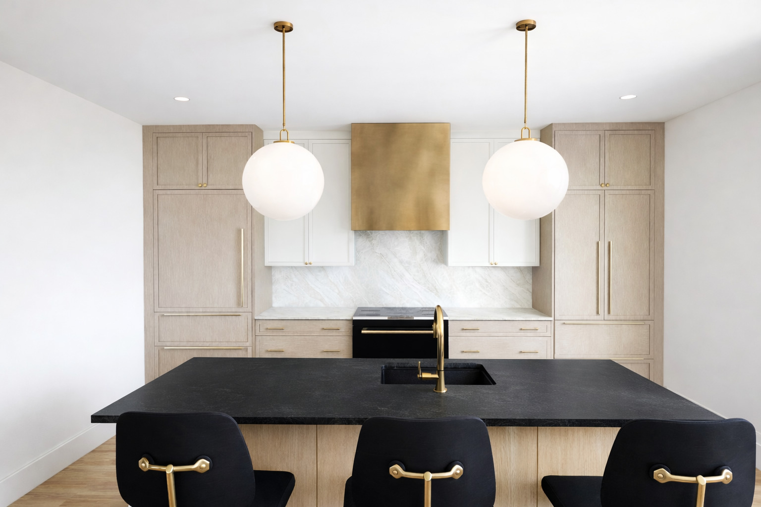 2821 N Orchard Street 1