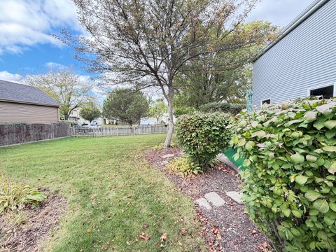 Tiny photo for 1168 Chalet Drive, Carol Stream, IL 60188 (MLS # 12493888)