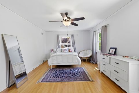Tiny photo for 1423 Kirk Street, Evanston, IL 60202 (MLS # 12645976)