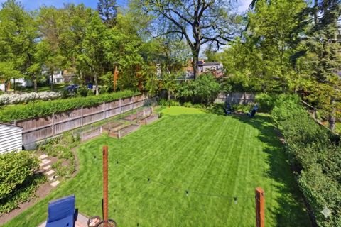 Tiny photo for 1423 Kirk Street, Evanston, IL 60202 (MLS # 12645976)