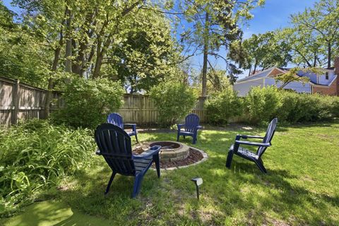 Tiny photo for 1423 Kirk Street, Evanston, IL 60202 (MLS # 12645976)